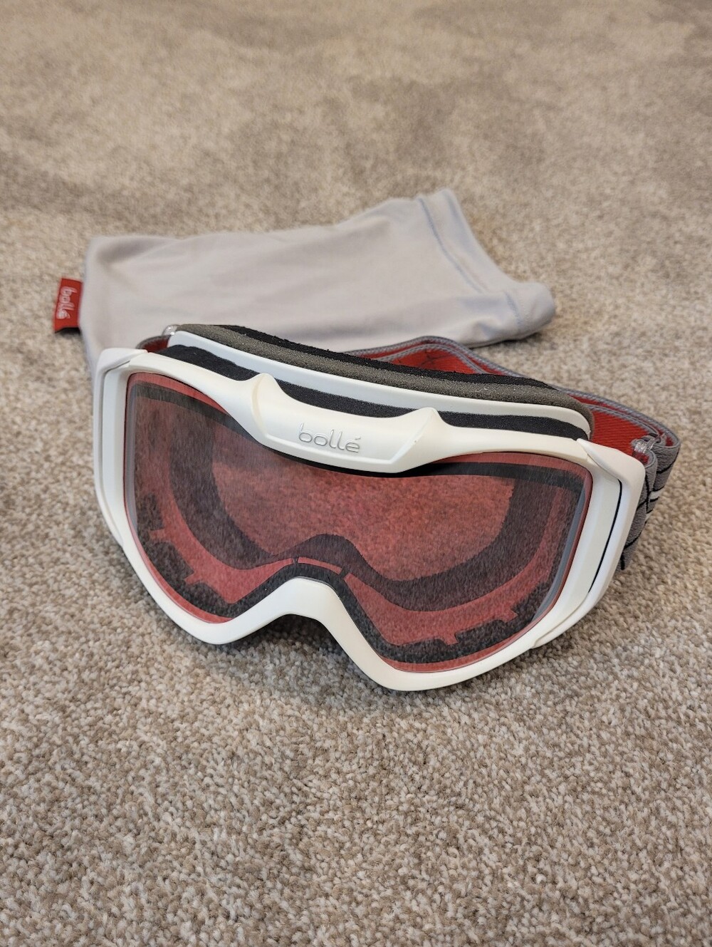 Bolle Adult Snow Goggles White With Case